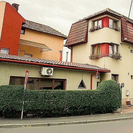 Pensiunea Pedro Kluż-Napoka Zewnętrze zdjęcie
